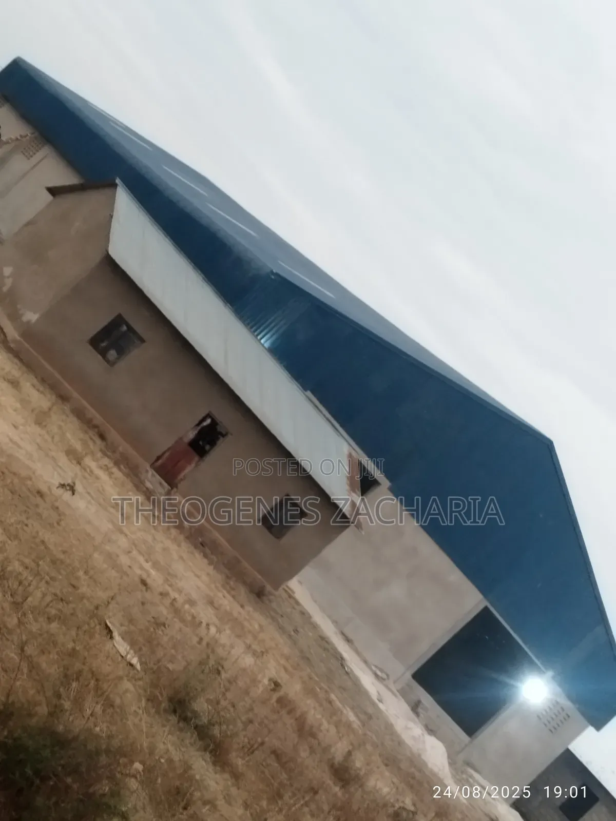 Godown Inapangishwa Ngogwa, Kahama