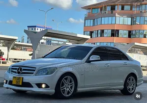 Mercedes-Benz C200 2009 White