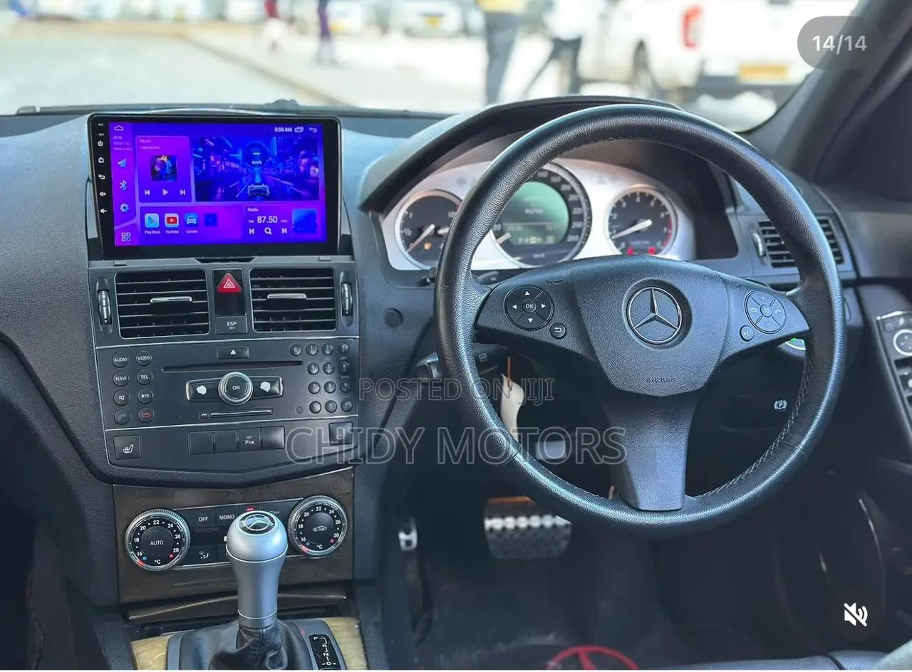 Mercedes-Benz C200 2009 White