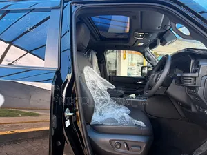 New Toyota Land Cruiser Prado 2025 Black
