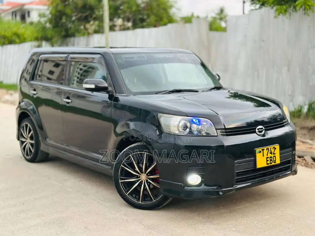 Toyota Corolla Rumion 2008 Black
