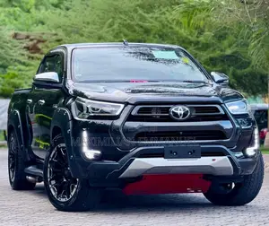 Toyota Hilux 2020 Black