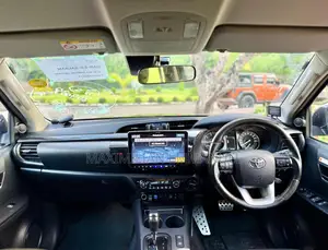 Toyota Hilux 2020 Black