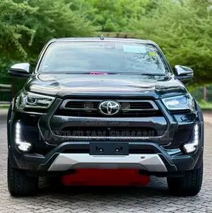 Toyota Hilux 2020 Black