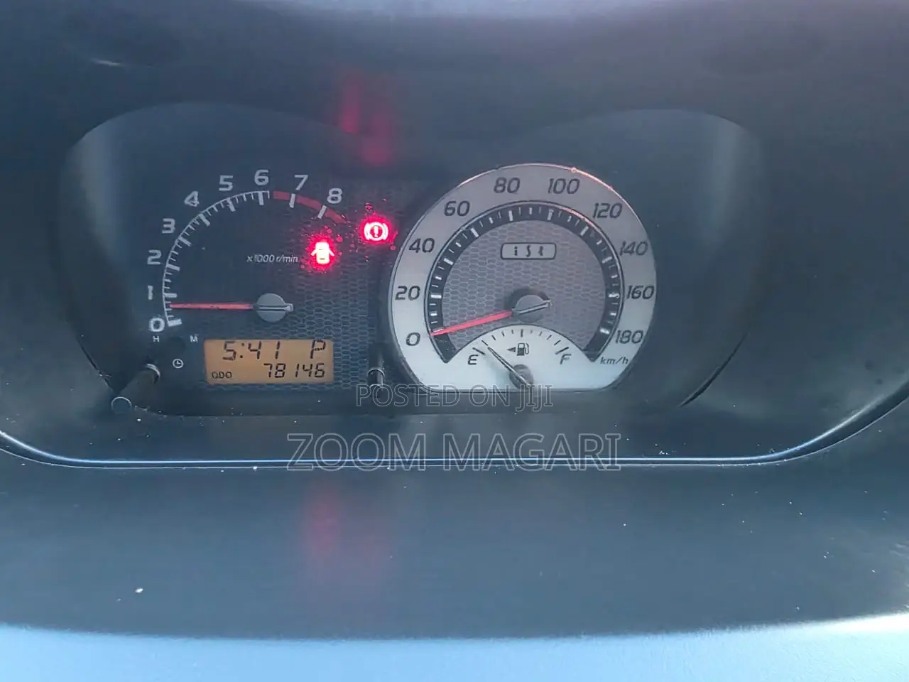 Toyota IST 2007 Silver