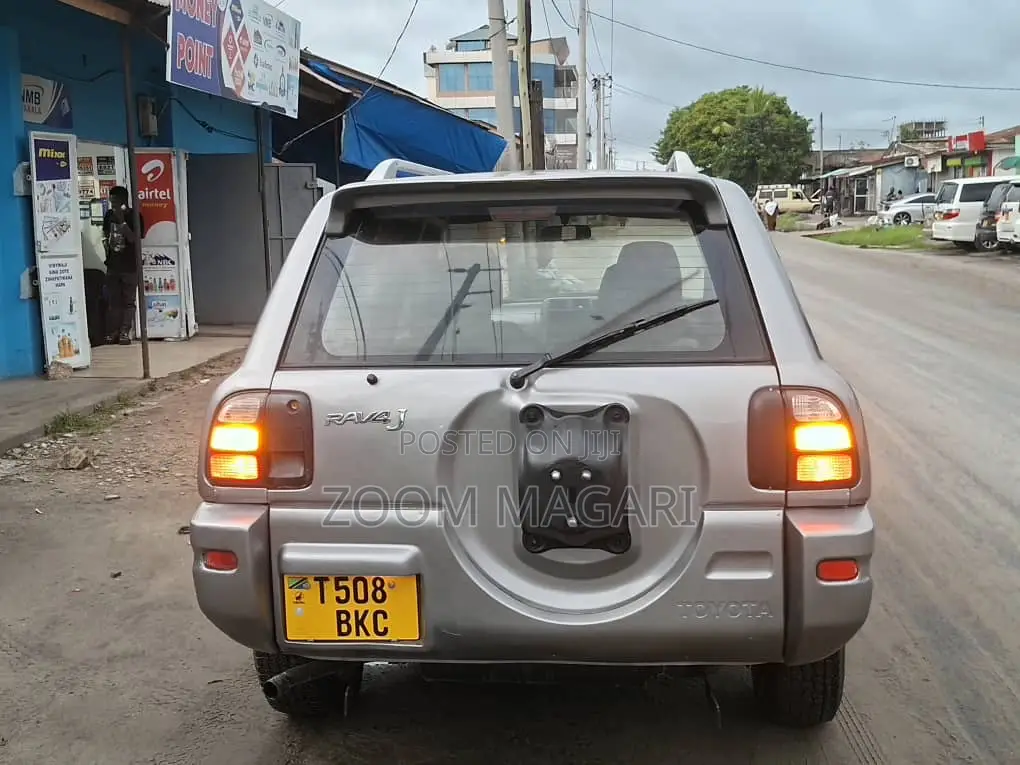 Toyota RAV4 1997 Silver