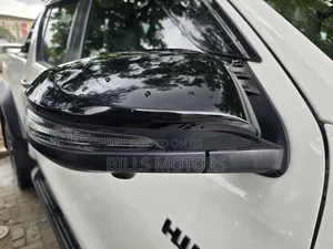New Toyota Hilux 2025 White