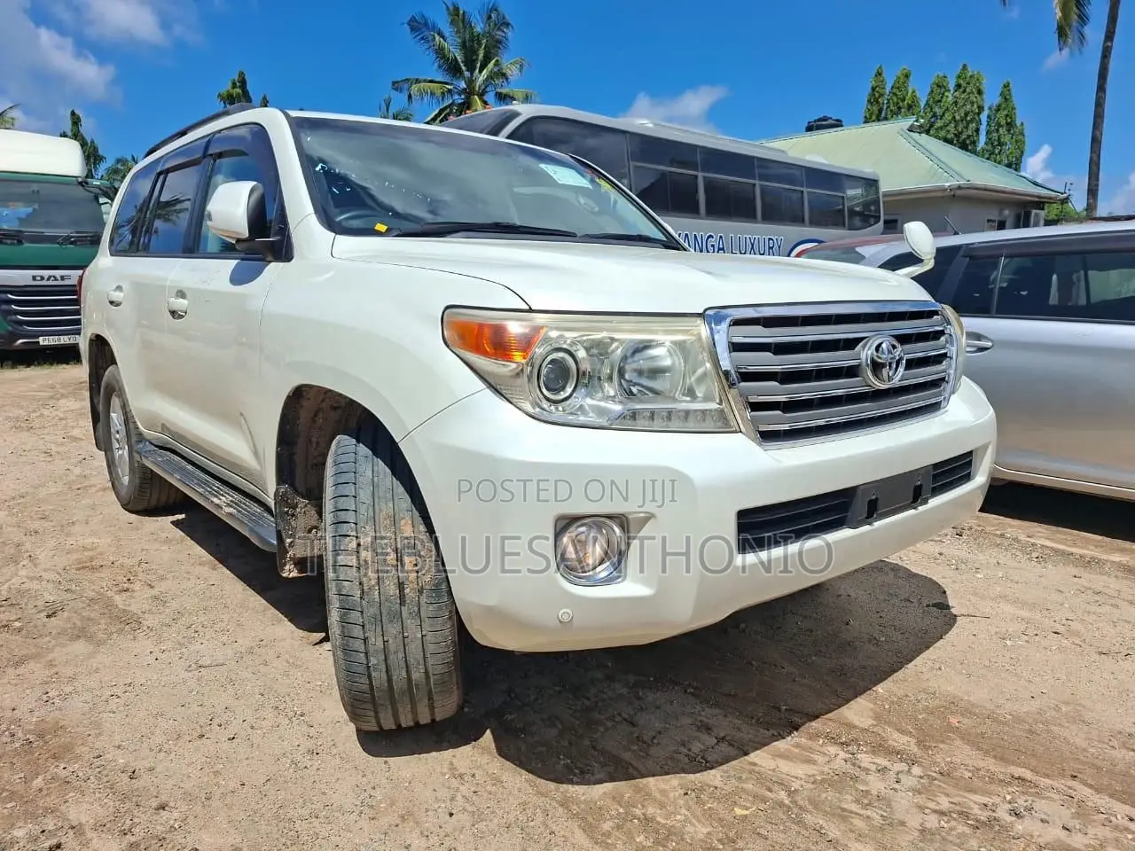 Toyota Land Cruiser 2013 White