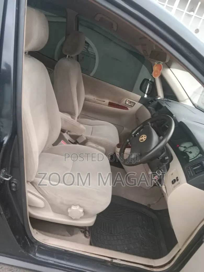 Toyota Corolla Spacio 2006 Black
