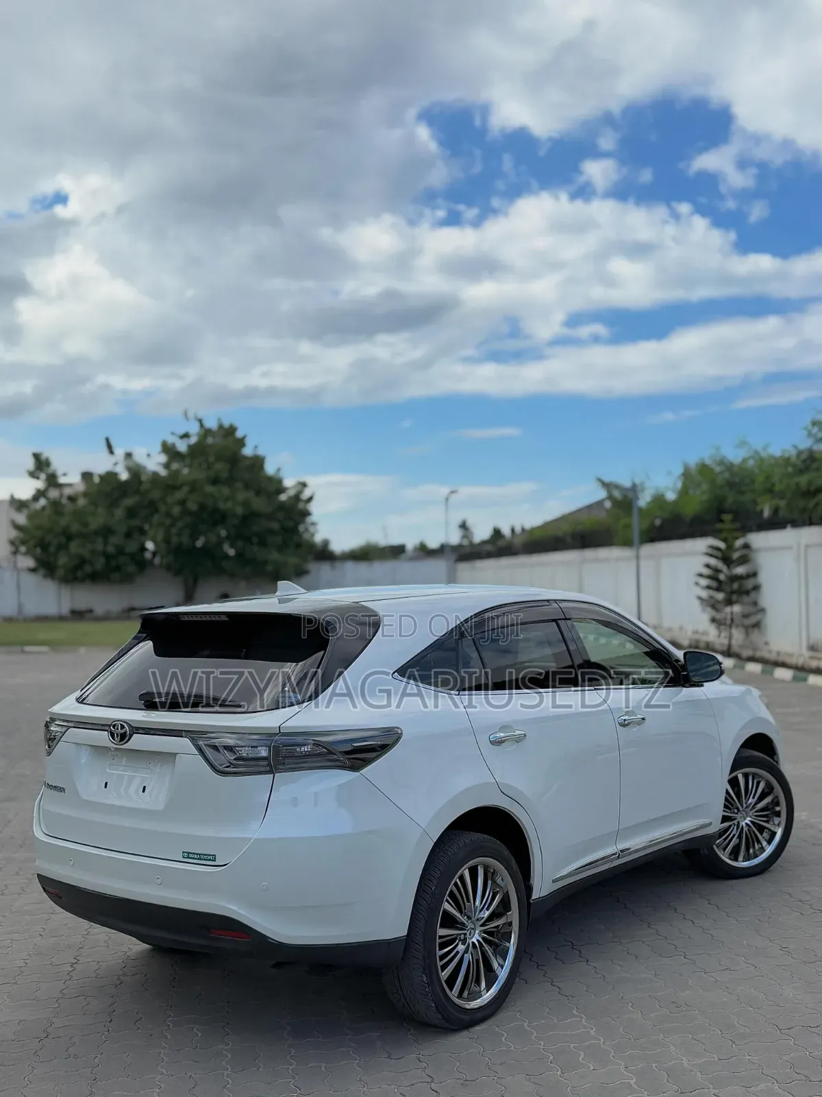 Toyota Harrier 2015 White