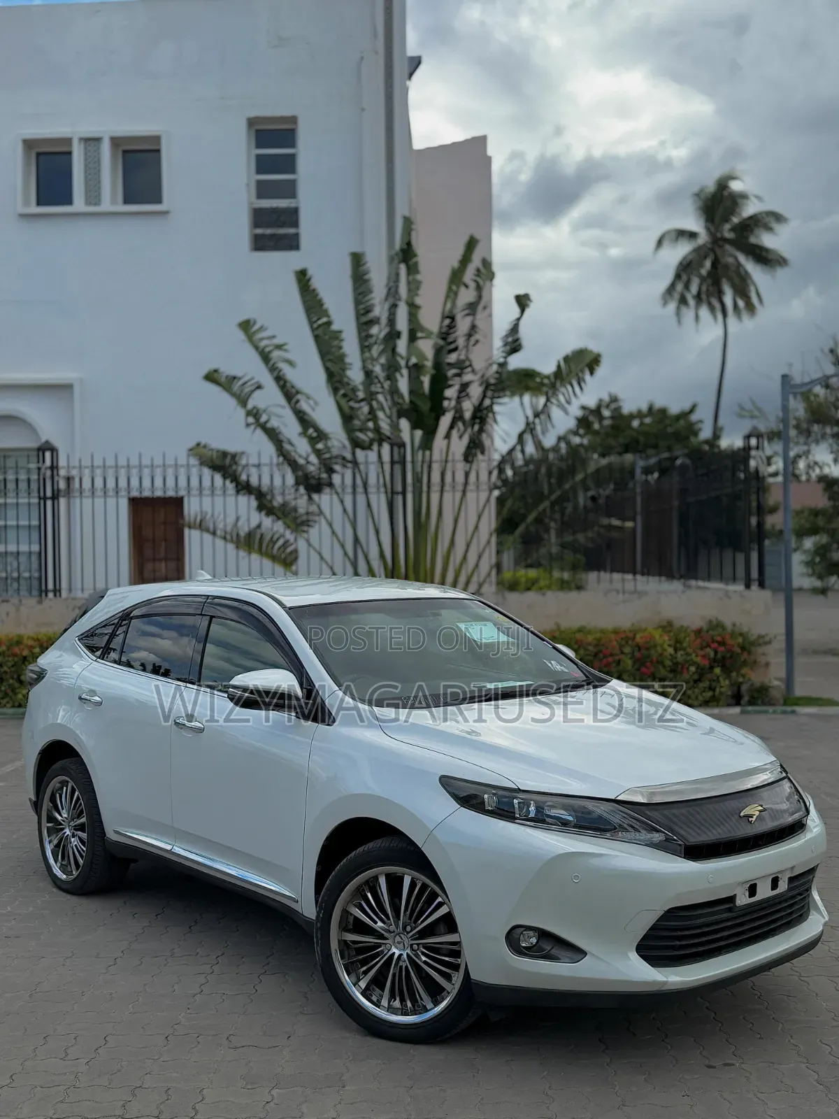 Toyota Harrier 2015 White