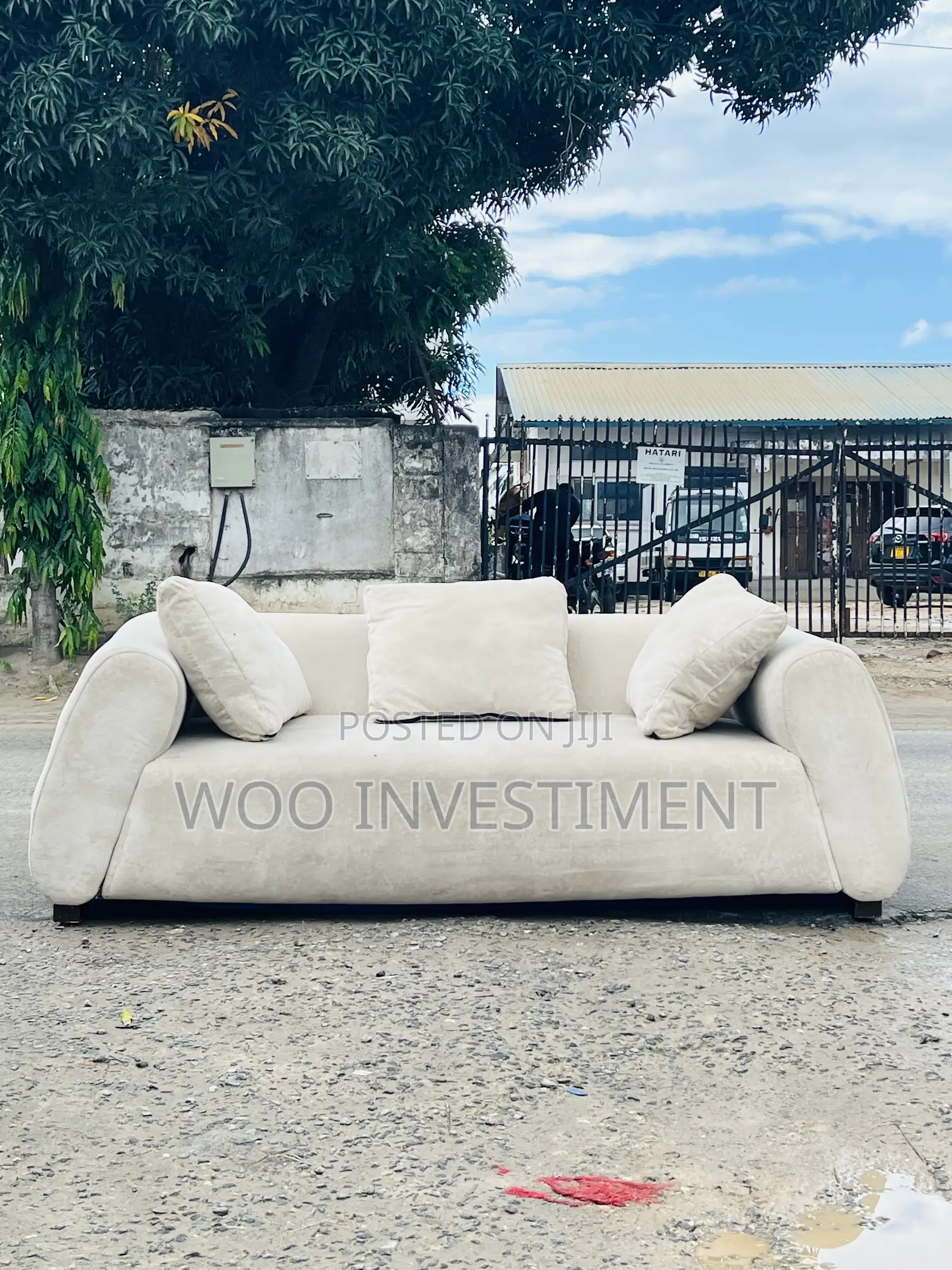 Sofa Kali Sana La Watu 3clean Sana Linapatikana Spring Na Fibre