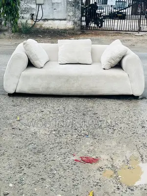 Sofa Kali Sana La Watu 3clean Sana Linapatikana Spring Na Fibre