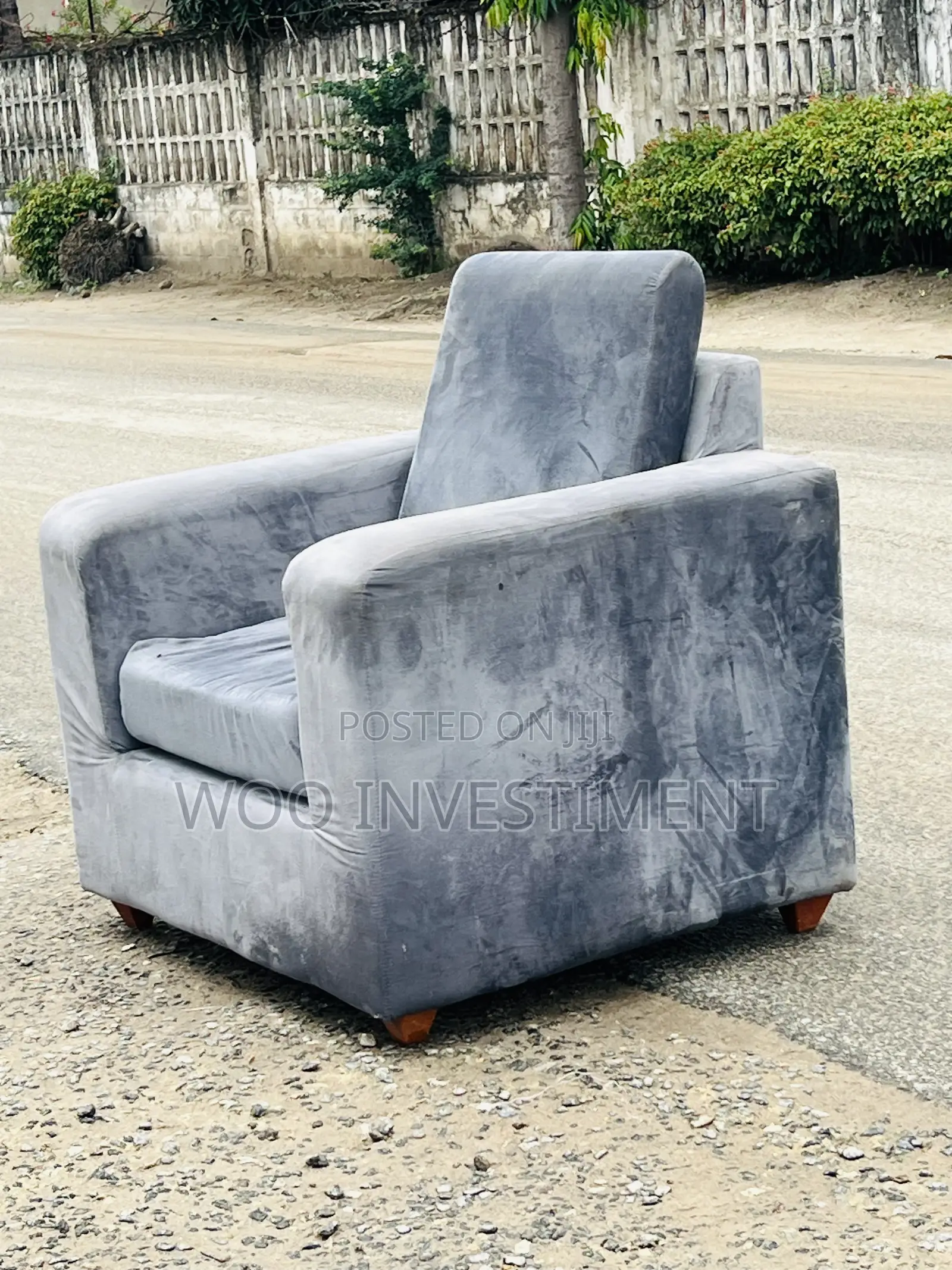 Sofa Kali Sana La Mtu Mmoja Clean Sana Linapatikana Spring Na Fibre