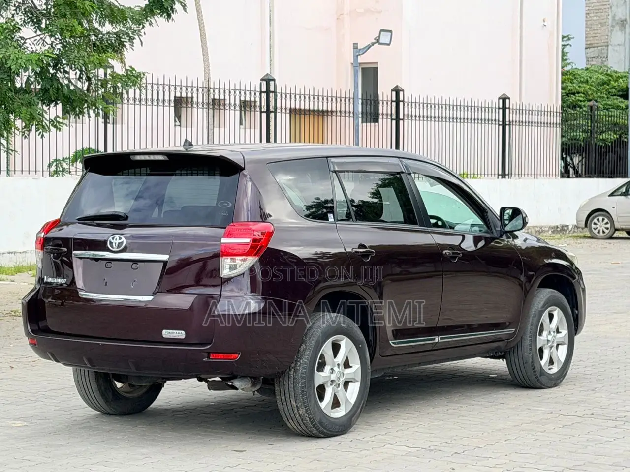 Toyota Vanguard 2008 Brown