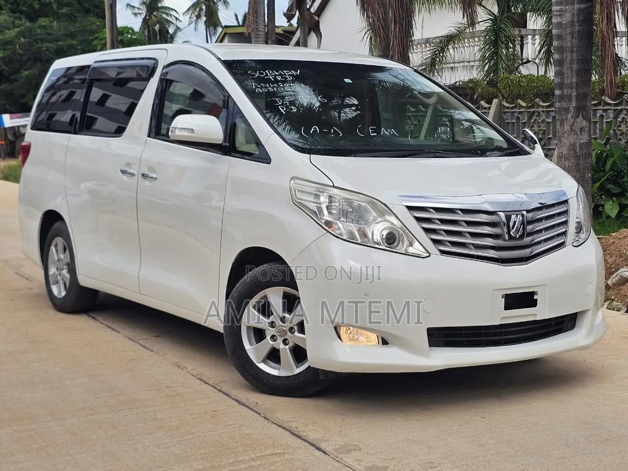 Toyota Alphard 2.4 Petrol FWD 2008 White