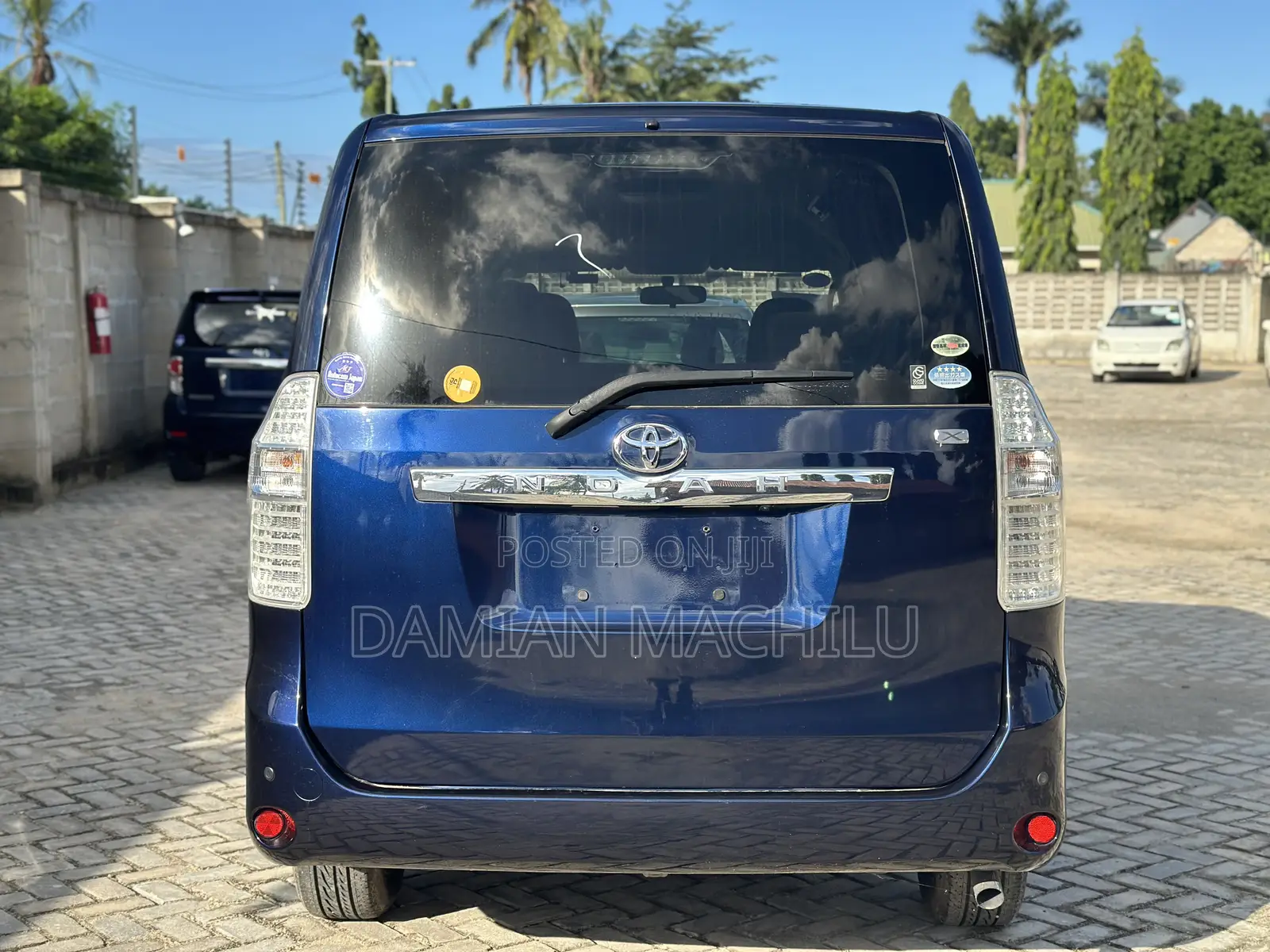 Toyota Noah 2008 Blue