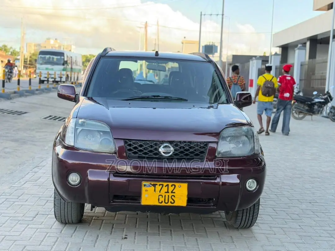 Nissan X-Trail 2014 Maroon