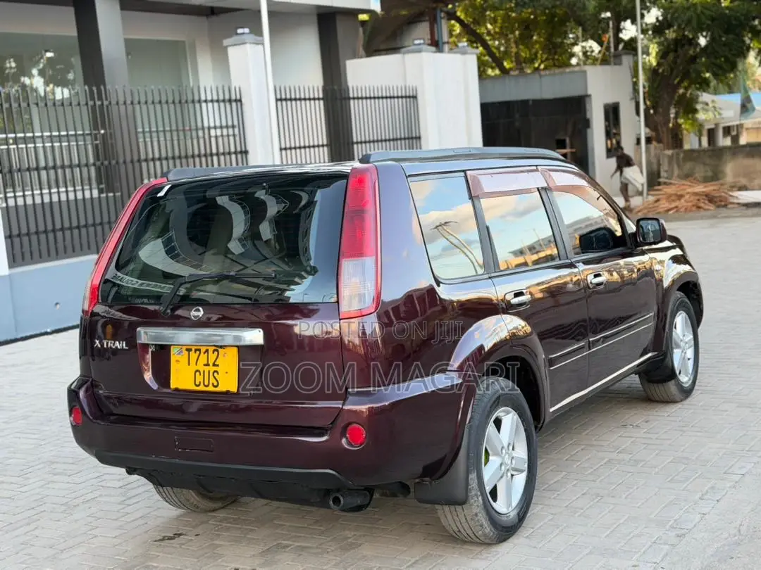 Nissan X-Trail 2014 Maroon