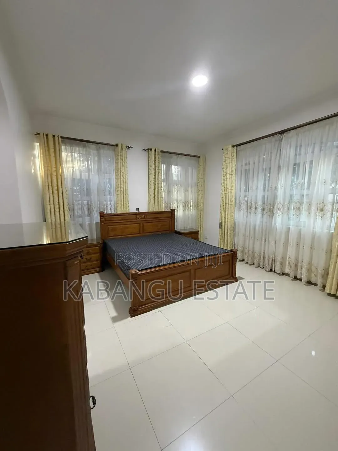 Furnished 4bdrm Villa in Mikocheni for rent