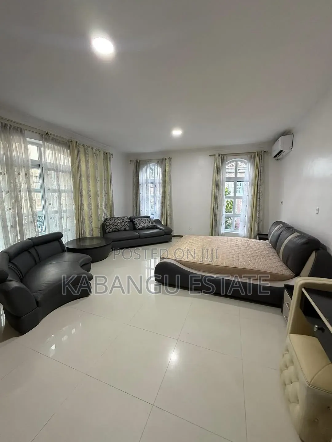 Furnished 4bdrm Villa in Mikocheni for rent