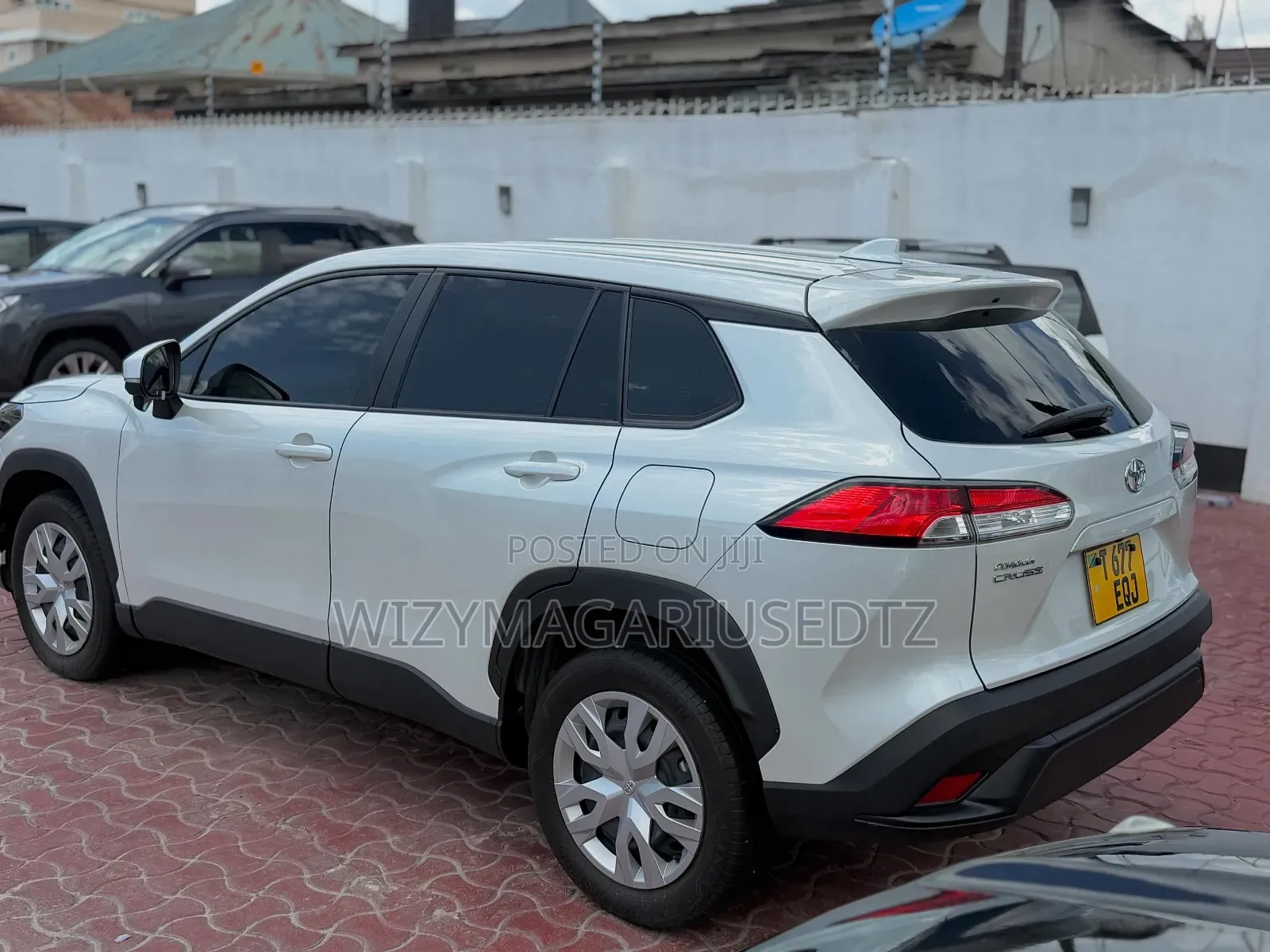 Toyota Corolla Cross 2024 Off white