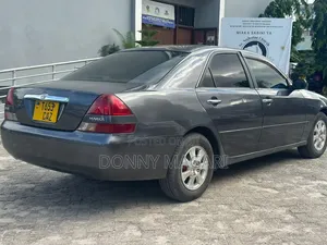 Toyota Mark II 2004 Gray