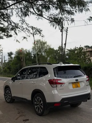 Subaru Forester 2019 White