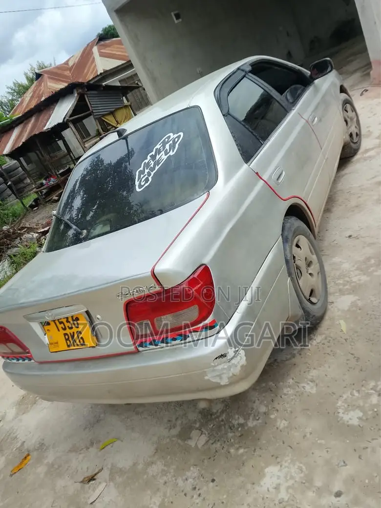 Toyota Carina 1998 Silver