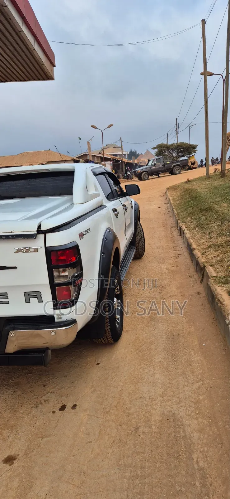 Ford Ranger 2010 White