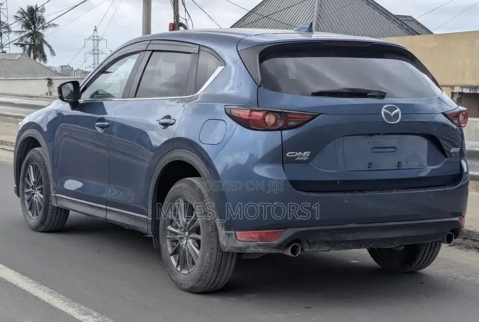 Mazda CX-5 2020 Blue
