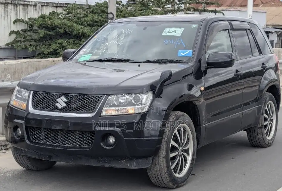 Suzuki Escudo 2007 Black