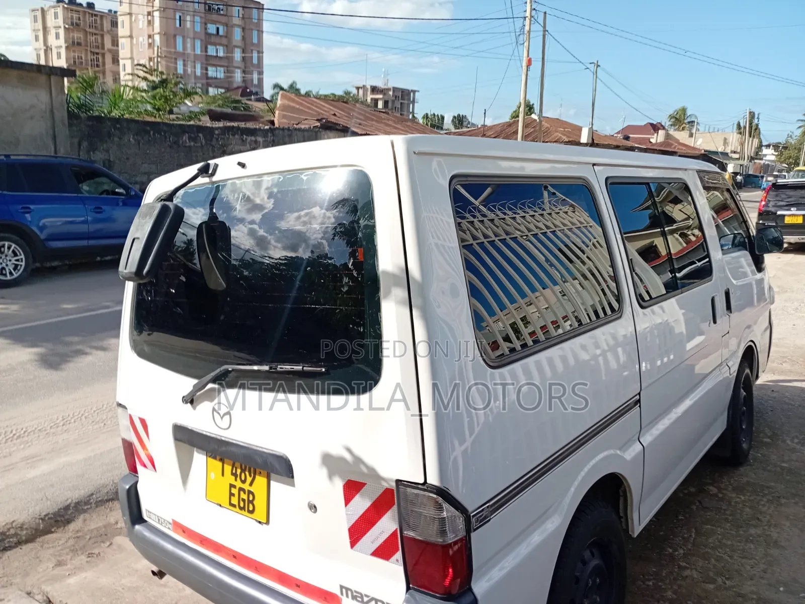 Mazda Bongo 2012 White