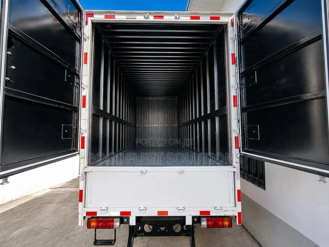 Faw J5k 180hp Box Body Truck 6.2m | 11 Ton Payload | Brand New