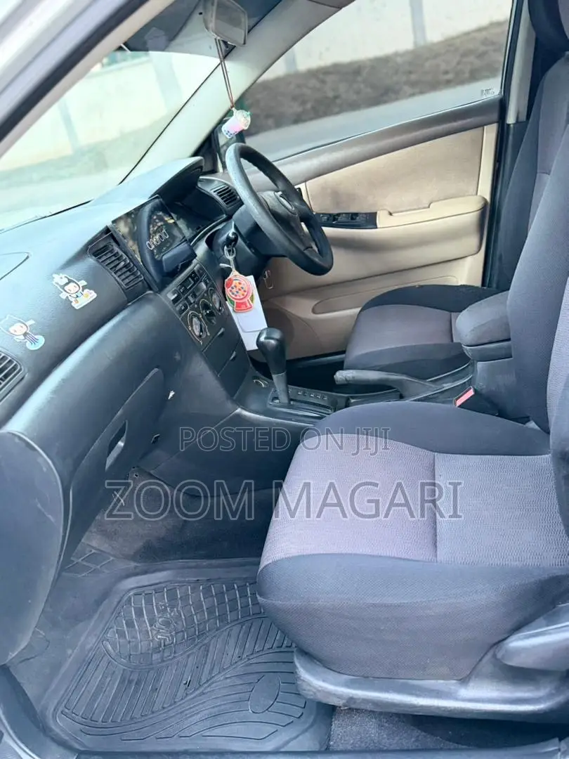 Toyota Corolla Fielder 2005 Silver