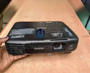 Epson Eb-X03 3lcd Portable Projector for Home and Office Use