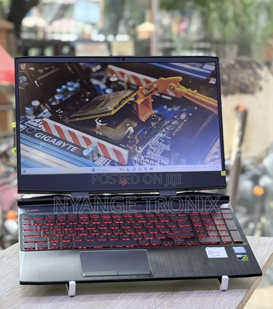 Laptop HP Omen 15 8GB Intel Core i5 HDD+SSD 1T