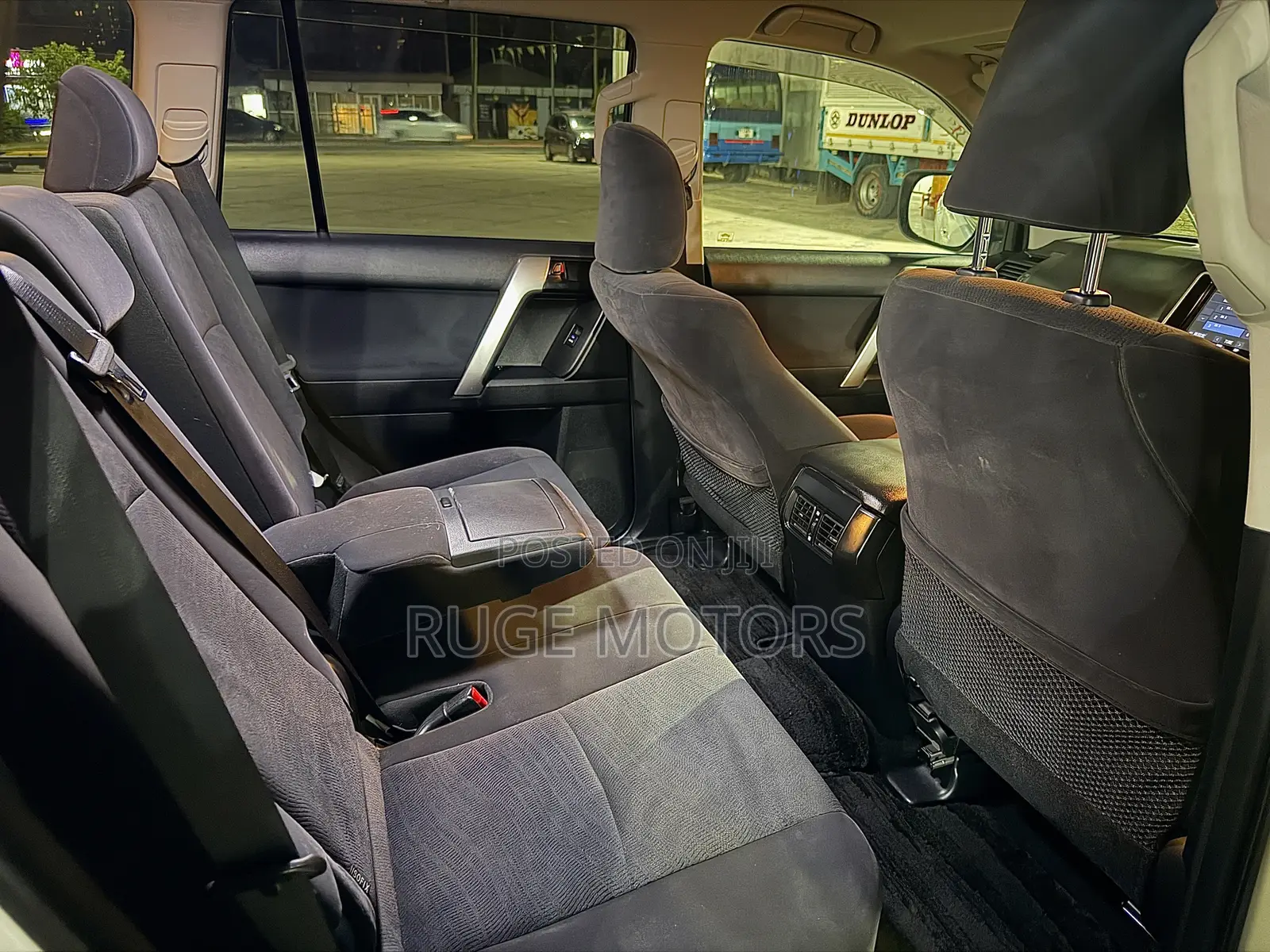 Toyota Land Cruiser Prado 2.8 2019 White