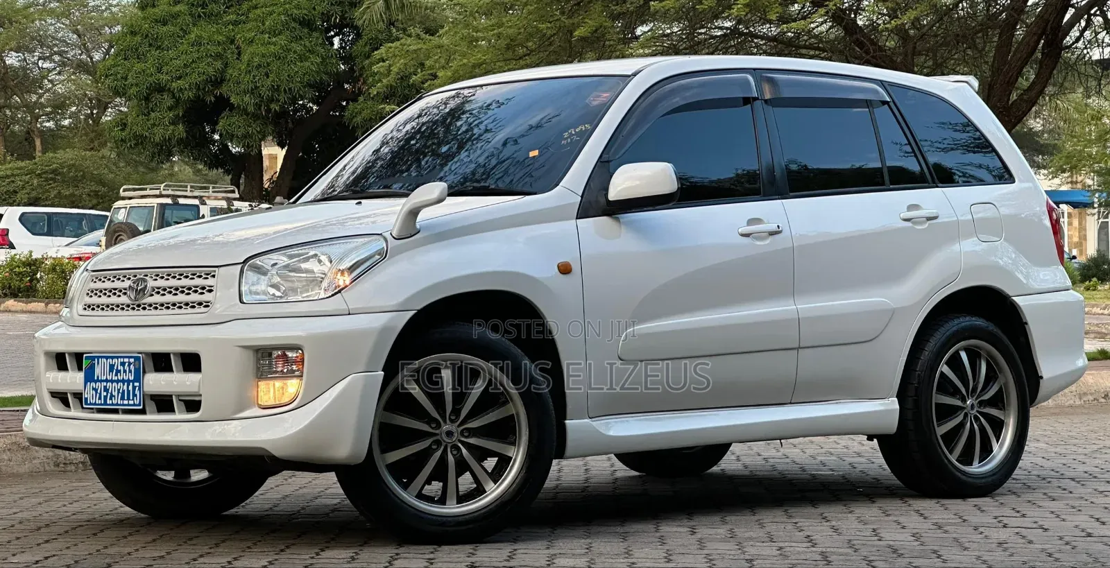 Toyota RAV4 2005 White