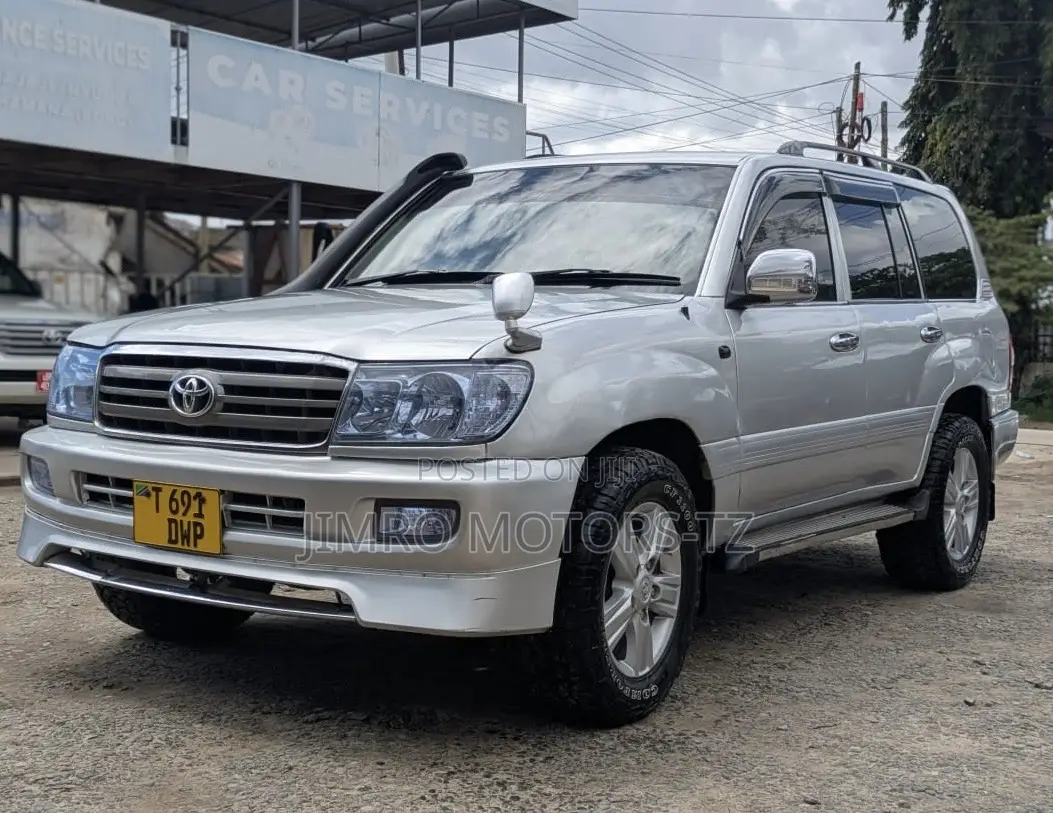 Toyota Land Cruiser 2007 Silver