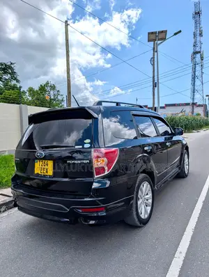 Subaru Forester 2011 Black