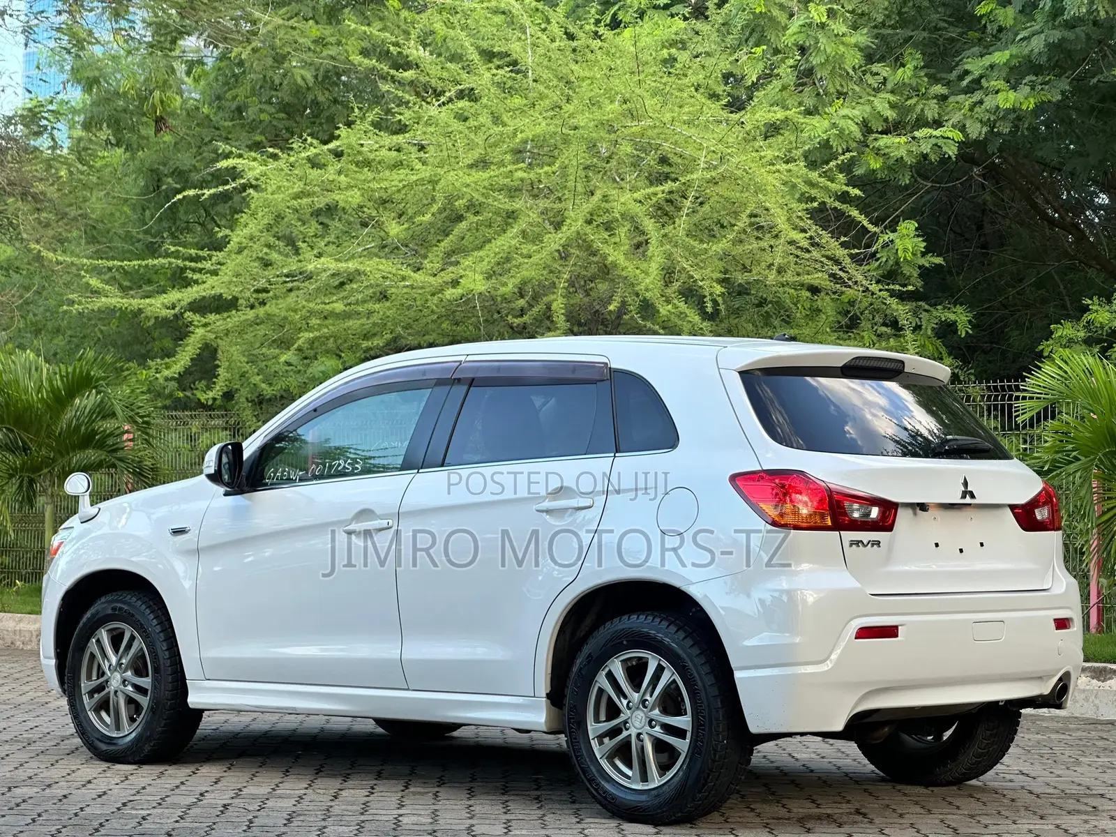 Mitsubishi RVR 2.0 2011 White