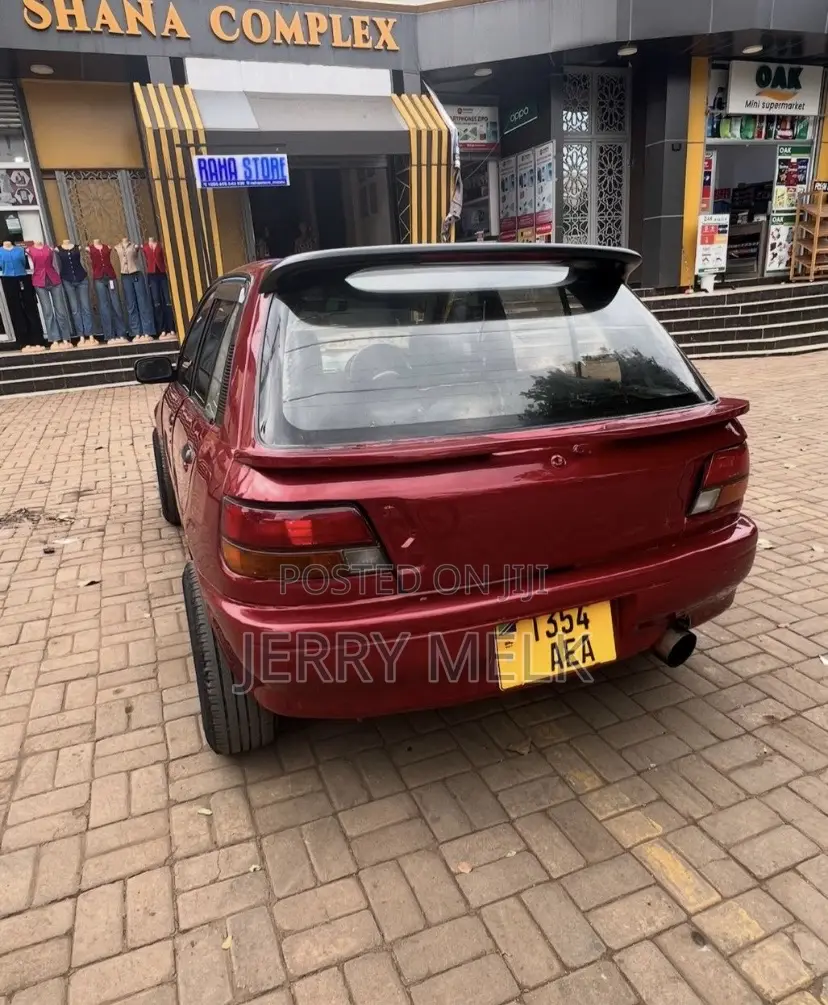 Toyota Starlet 1.0 1982 Maroon