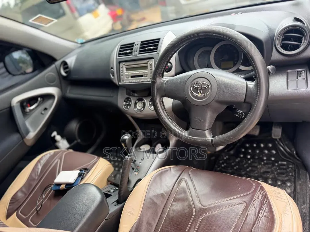 Toyota RAV4 2009 Black