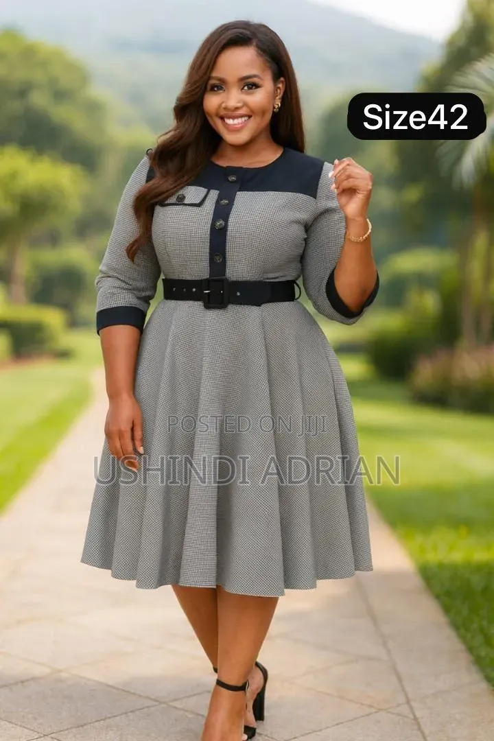 Elegant Maxi DressSize: 46, 48, 50, 52, 54