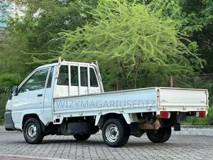 Toyota TownAce 2005 White