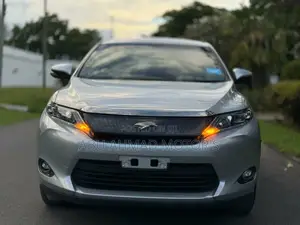 Toyota Harrier 2.5 Hybrid 4WD 2016 Silver