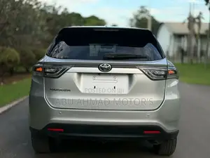 Toyota Harrier 2.5 Hybrid 4WD 2016 Silver