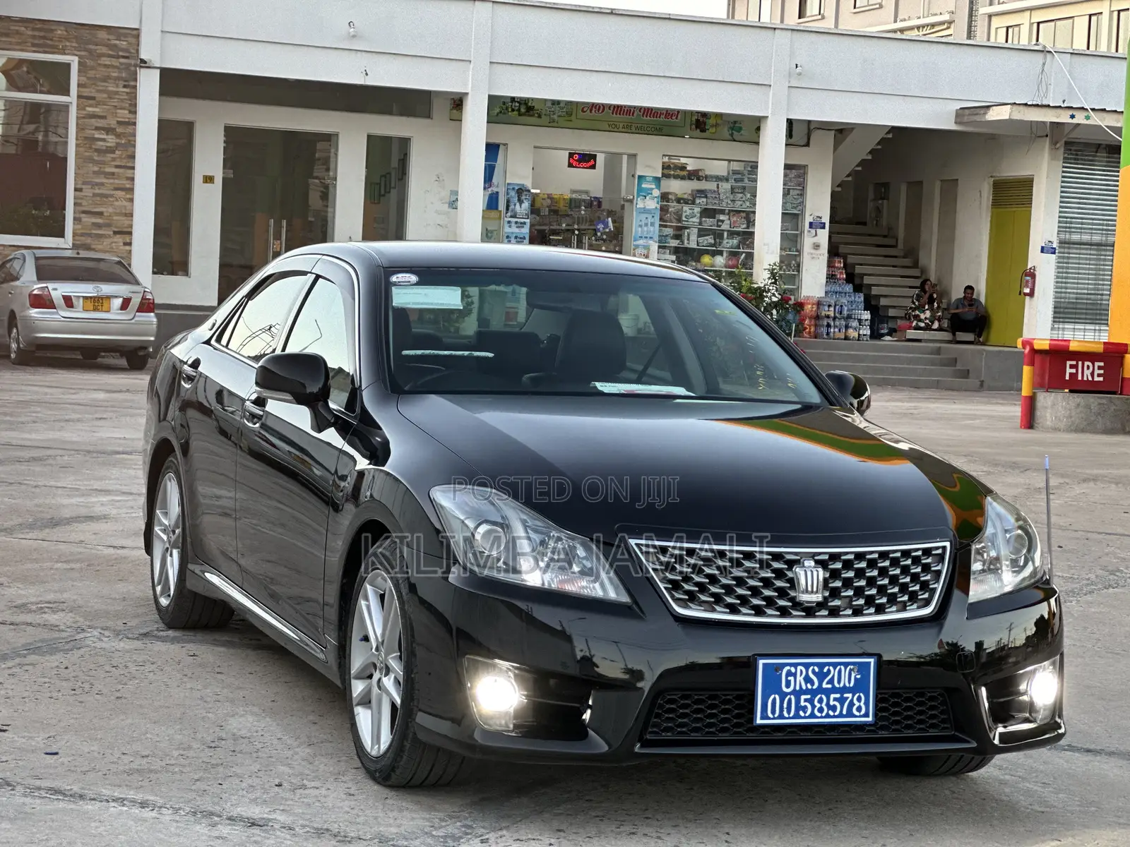 Toyota Crown 2011 Black