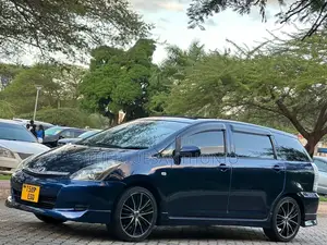 Toyota Wish 2004 Blue